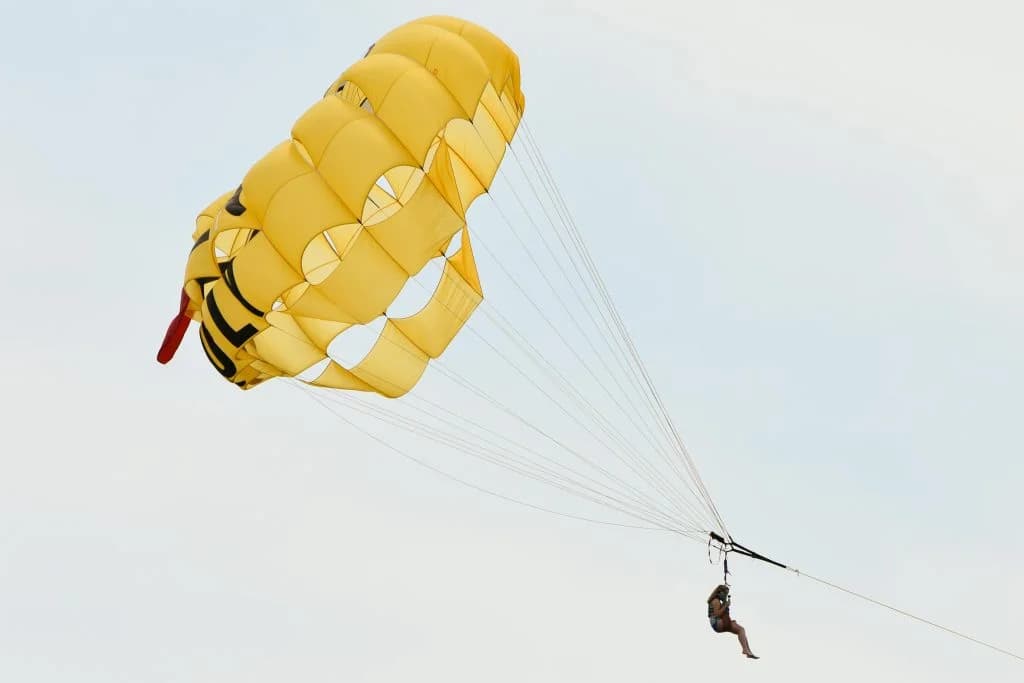 Ocean City Maryland parasailing